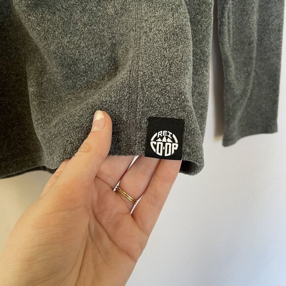 REI Co-op gray fleece 3/4 zip sweater warm comfortable women's size small - Picture 5 of 8